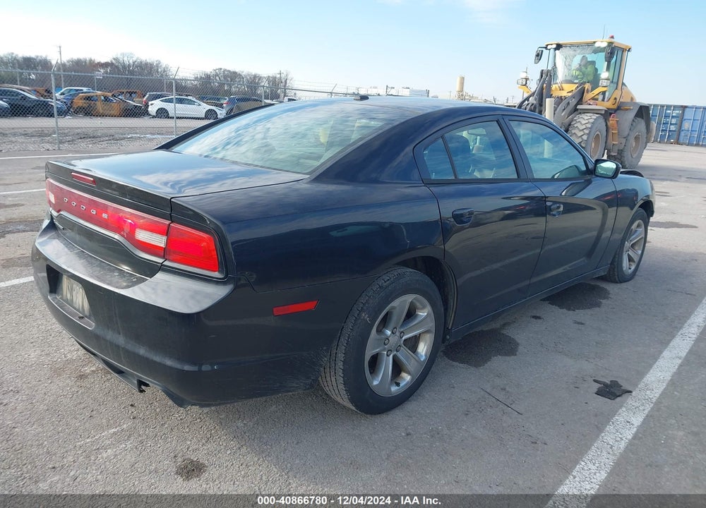 2011 DODGE CHARGER VIN: 2B3CL3CG6BH521268
