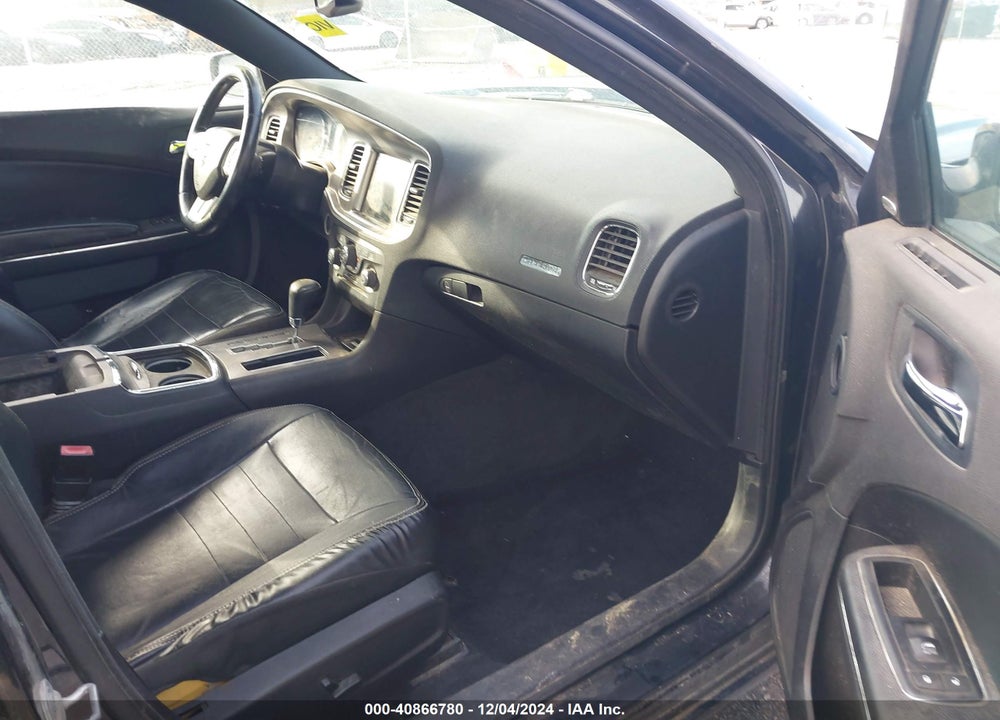 2011 DODGE CHARGER VIN: 2B3CL3CG6BH521268