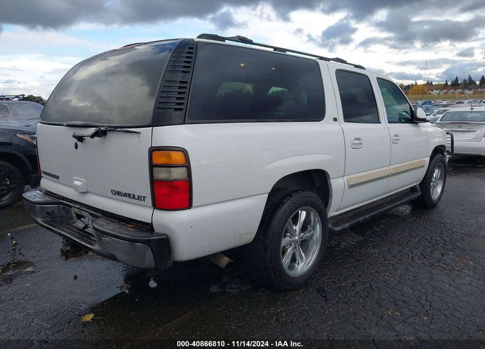 2004 CHEVROLET SUBURBAN 1500 LT VIN: 3GNFK16ZX4G273925
