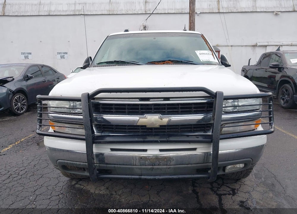 2004 CHEVROLET SUBURBAN 1500 LT VIN: 3GNFK16ZX4G273925