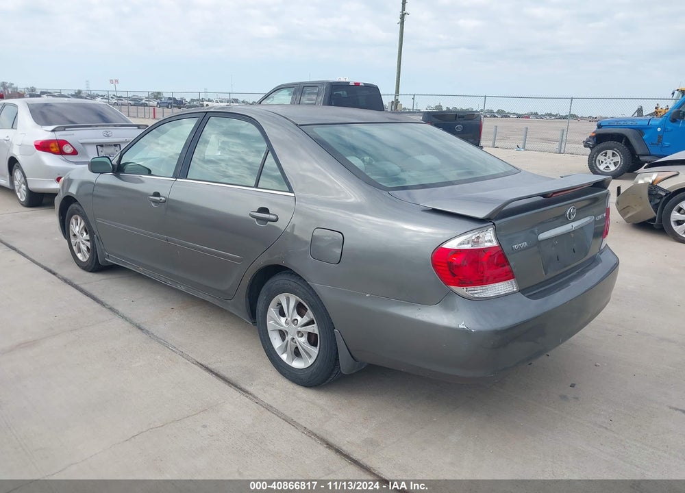 2005 TOYOTA CAMRY LE VIN: 4T1BE30K55U631321