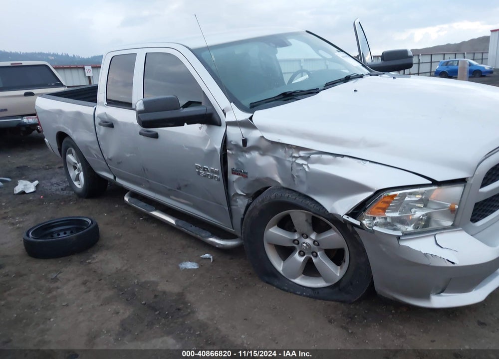2016 RAM 1500 EXPRESS VIN: 1C6RR7FT0GS174132