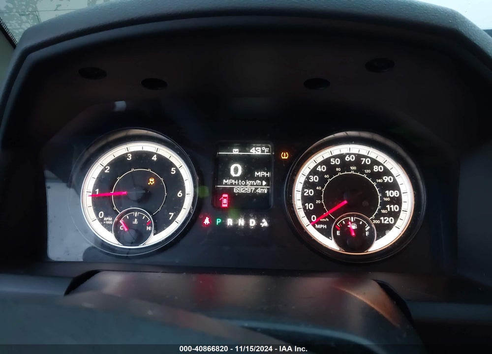 2016 RAM 1500 EXPRESS VIN: 1C6RR7FT0GS174132