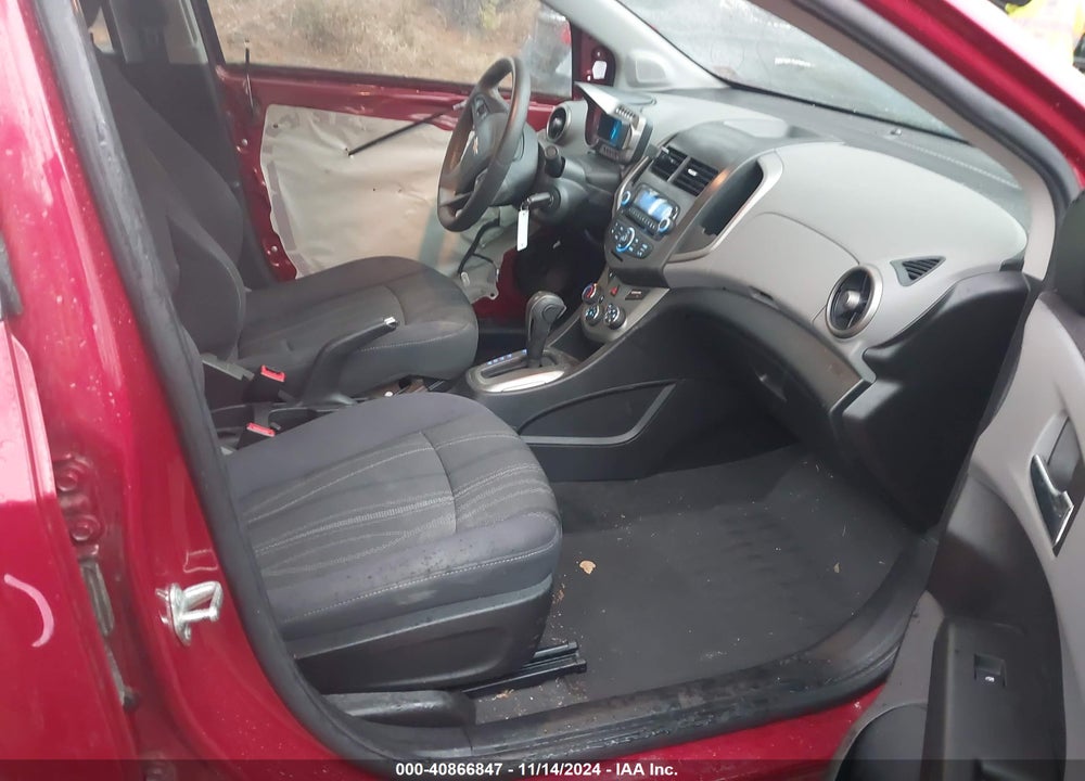 2014 CHEVROLET SONIC LT AUTO VIN: 1G1JC5SB6E4105058