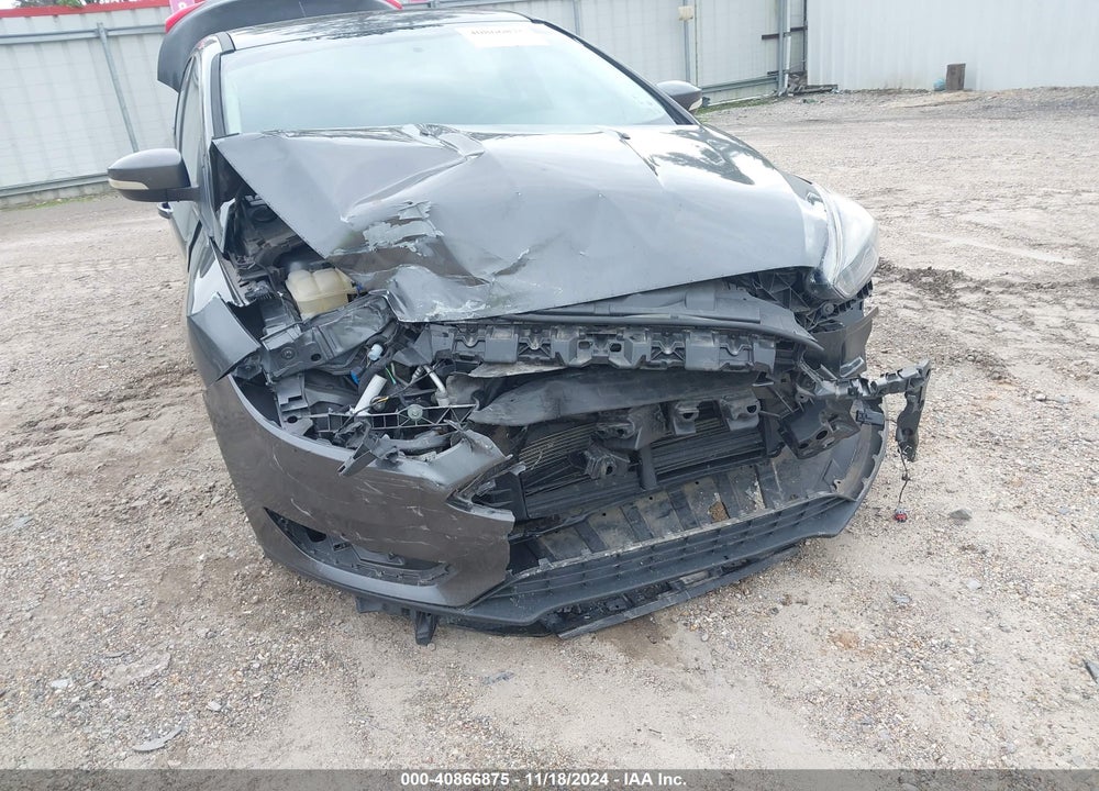 2018 FORD FOCUS SEL VIN: 1FADP3H29JL284819