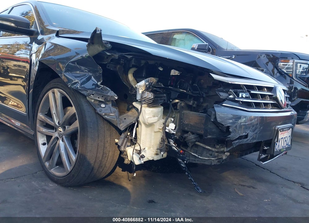 2017 VOLKSWAGEN PASSAT 1.8T R-LINE VIN: 1VWDT7A34HC084521