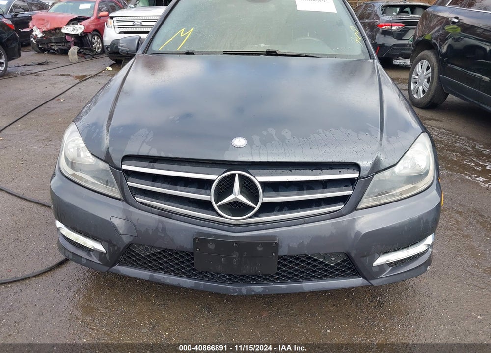2014 MERCEDES-BENZ C 300 LUXURY 4MATIC/SPORT 4MATIC VIN: WDDGF8AB1ER323817