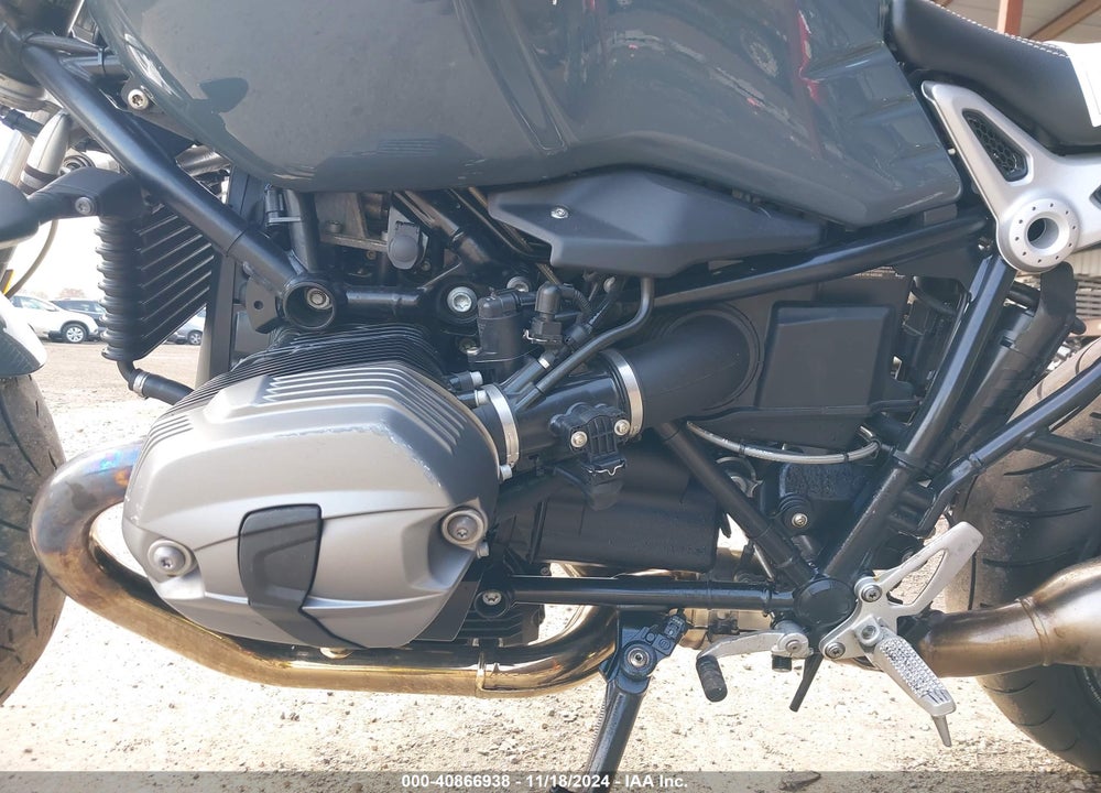 2019 BMW R NINE T PURE VIN: WB10J130XKZ731948