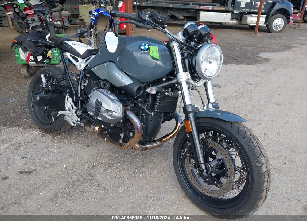 2019 BMW R NINE T PURE VIN: WB10J130XKZ731948
