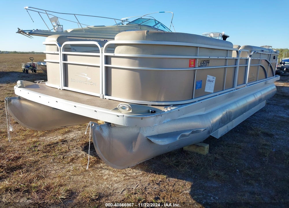 2014 BENNINGTON OTHER VIN: ETW96303J314