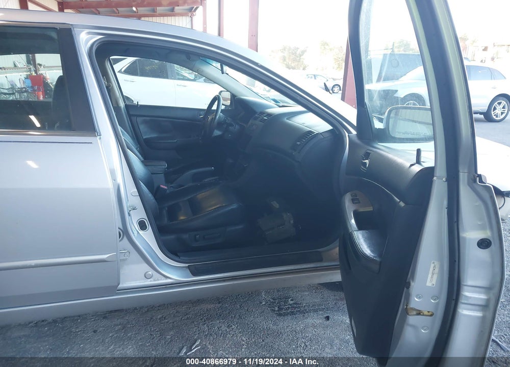 2004 HONDA ACCORD 3.0 EX VIN: 1HGCM66524A007315