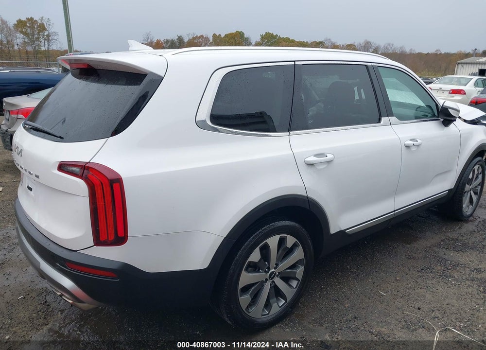 2022 KIA TELLURIDE EX VIN: 5XYP3DHC6NG277555