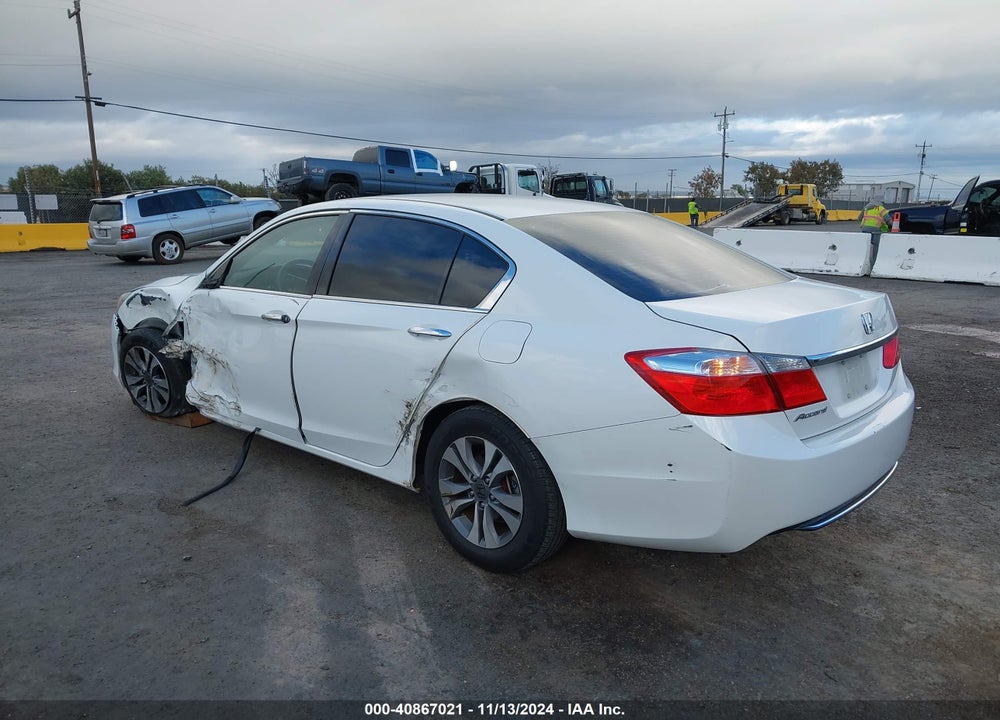 2015 HONDA ACCORD LX VIN: 1HGCR2F34FA244447