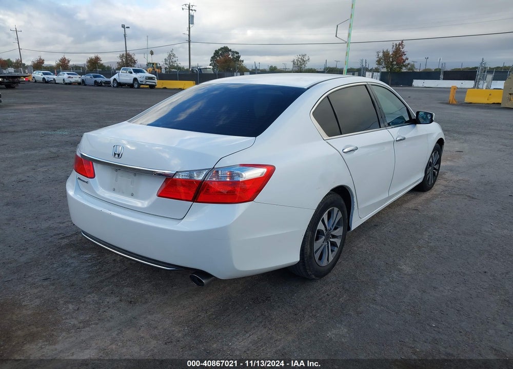 2015 HONDA ACCORD LX VIN: 1HGCR2F34FA244447