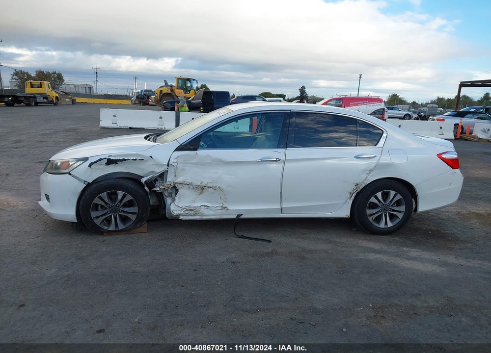 2015 HONDA ACCORD LX VIN: 1HGCR2F34FA244447