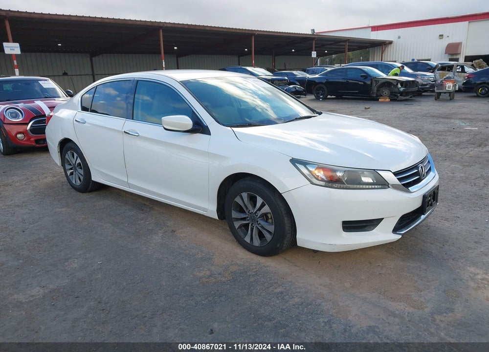 2015 HONDA ACCORD LX VIN: 1HGCR2F34FA244447