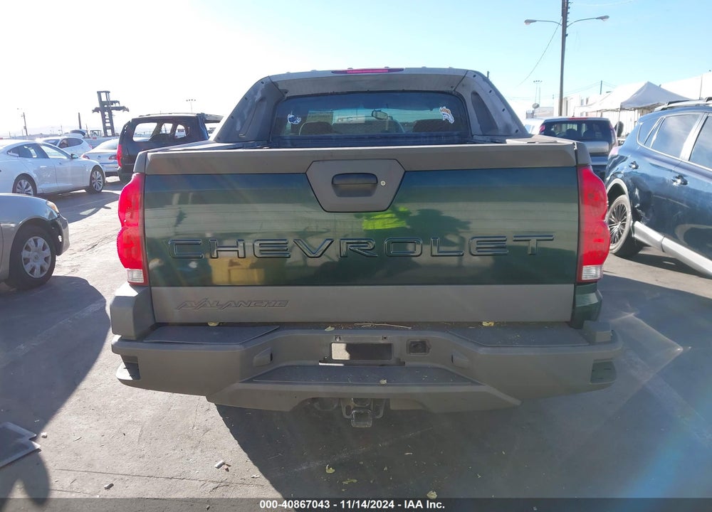2002 CHEVROLET AVALANCHE 1500 VIN: 3GNEC13T22G215636