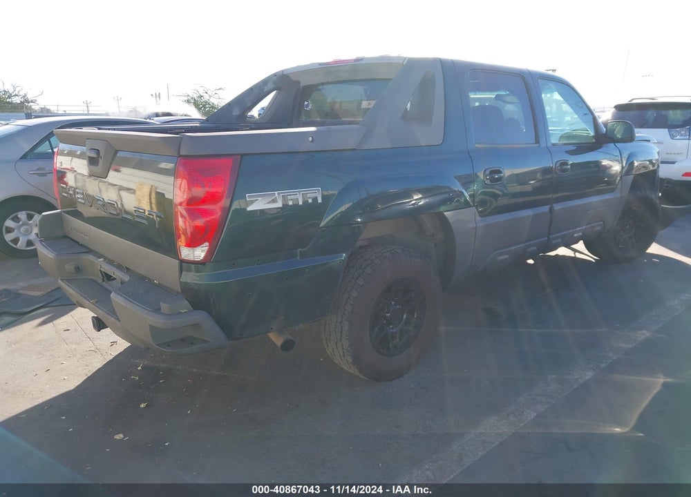 2002 CHEVROLET AVALANCHE 1500 VIN: 3GNEC13T22G215636