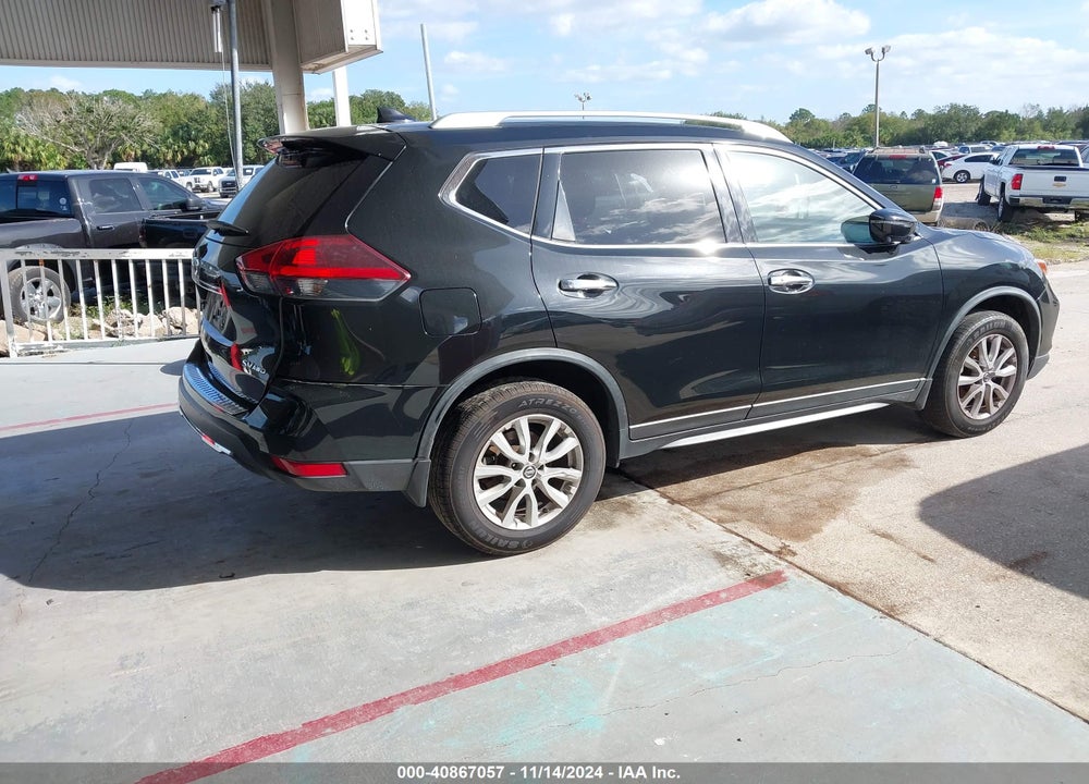 2018 NISSAN ROGUE SV VIN: JN8AT2MV0JW308446