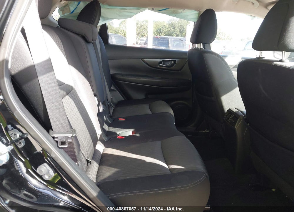 2018 NISSAN ROGUE SV VIN: JN8AT2MV0JW308446