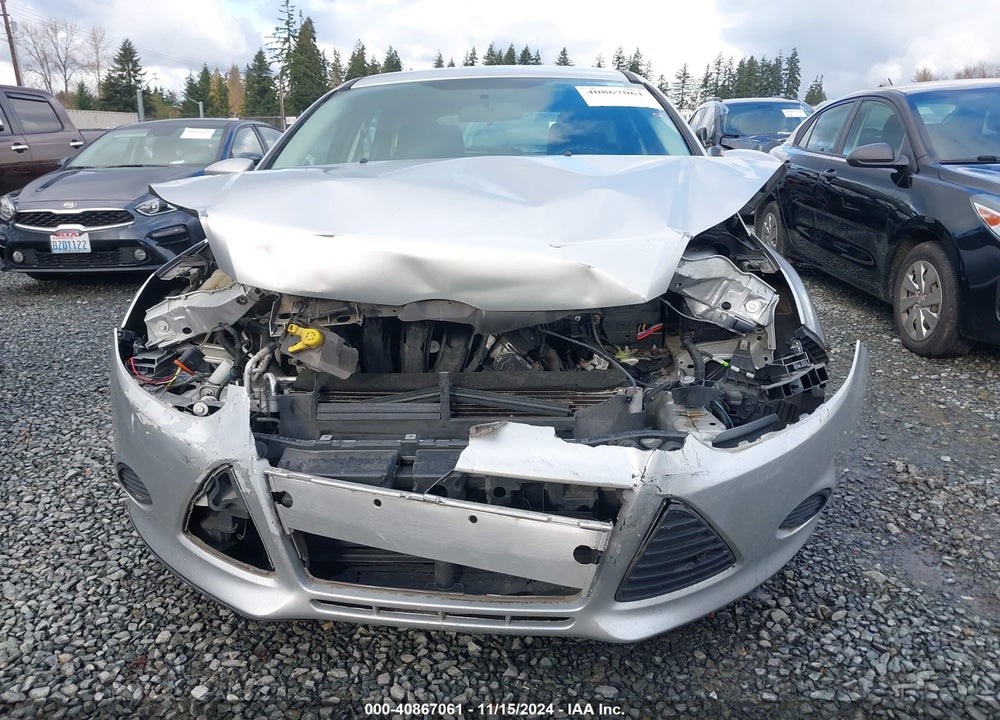 2014 FORD FOCUS SE VIN: 1FADP3K2XEL350762