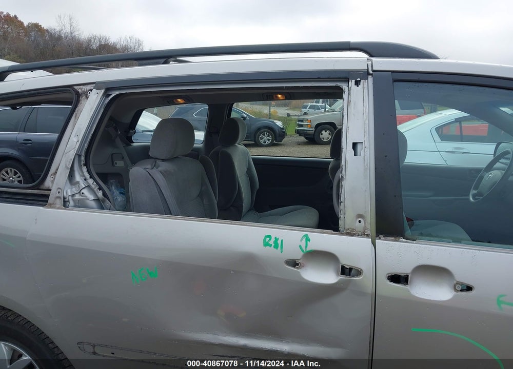 2006 TOYOTA SIENNA CE VIN: 5TDZA23C66S563291