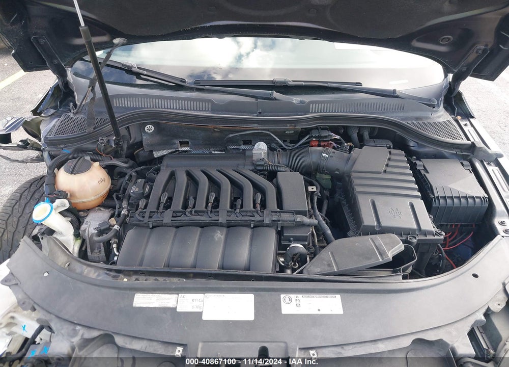 2013 VOLKSWAGEN CC 3.6L VR6 LUX VIN: WVWHU7AN8DE500443