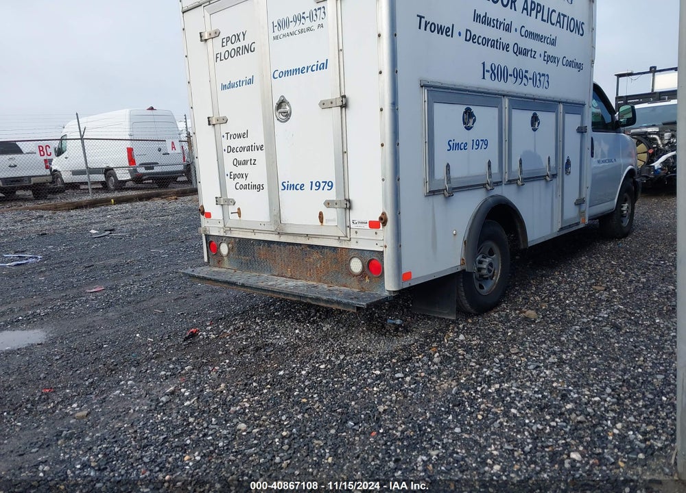 2008 GMC SAVANA CUTAWAY WORK VAN VIN: 1GDHG31K781141617