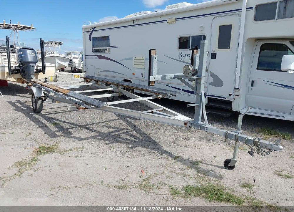 2017 CONTINENTAL BOAT TRAILER VIN: 1ZJBB2015HC026867