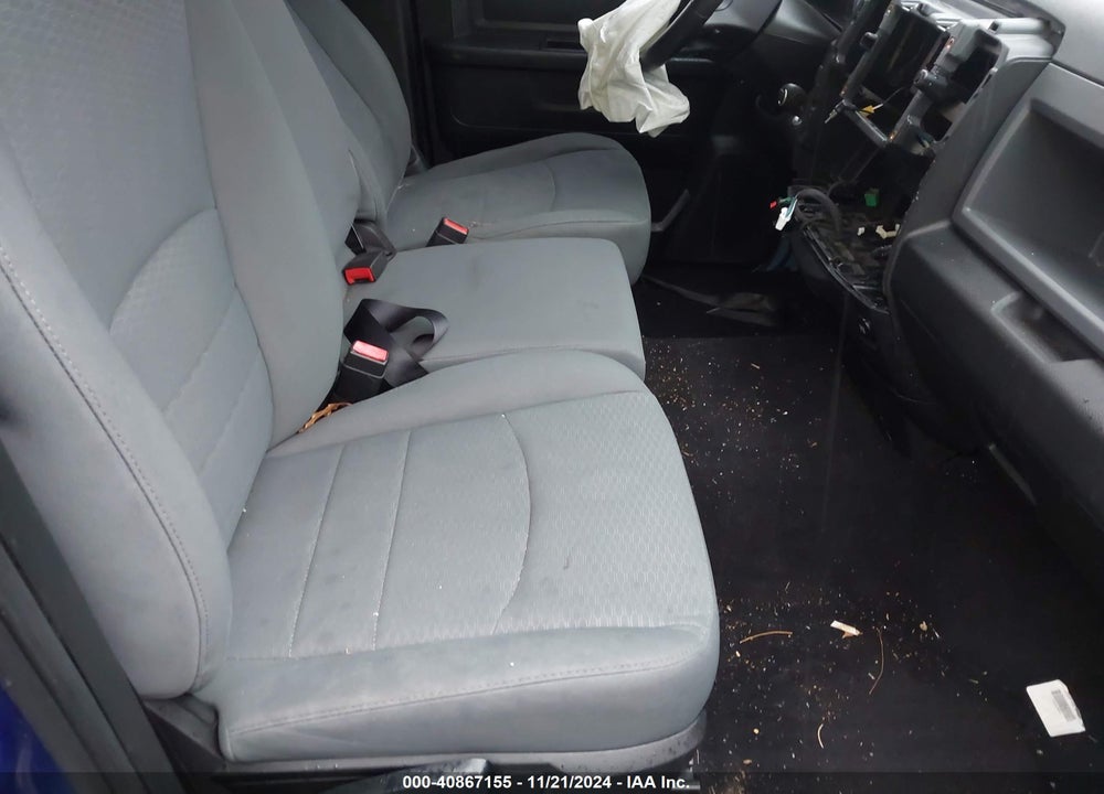 2015 RAM 1500 EXPRESS VIN: 1C6RR7FT1FS544602