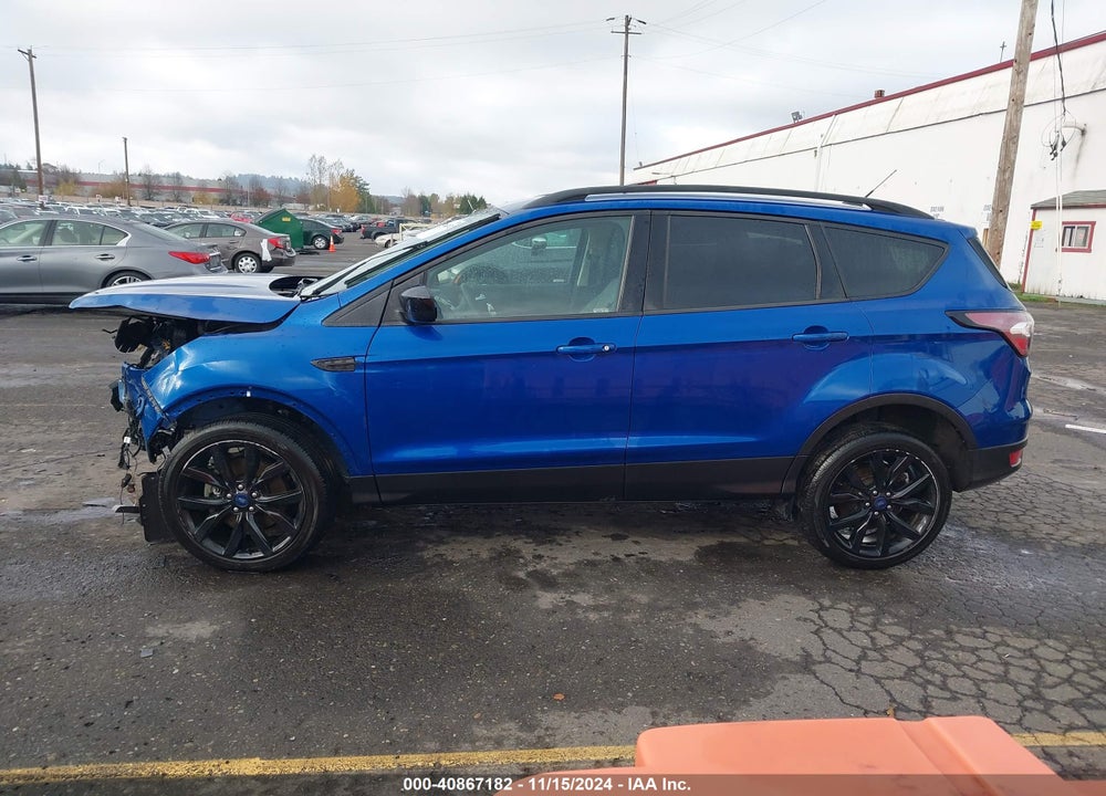 2018 FORD ESCAPE SE VIN: 1FMCU9GD7JUB26473