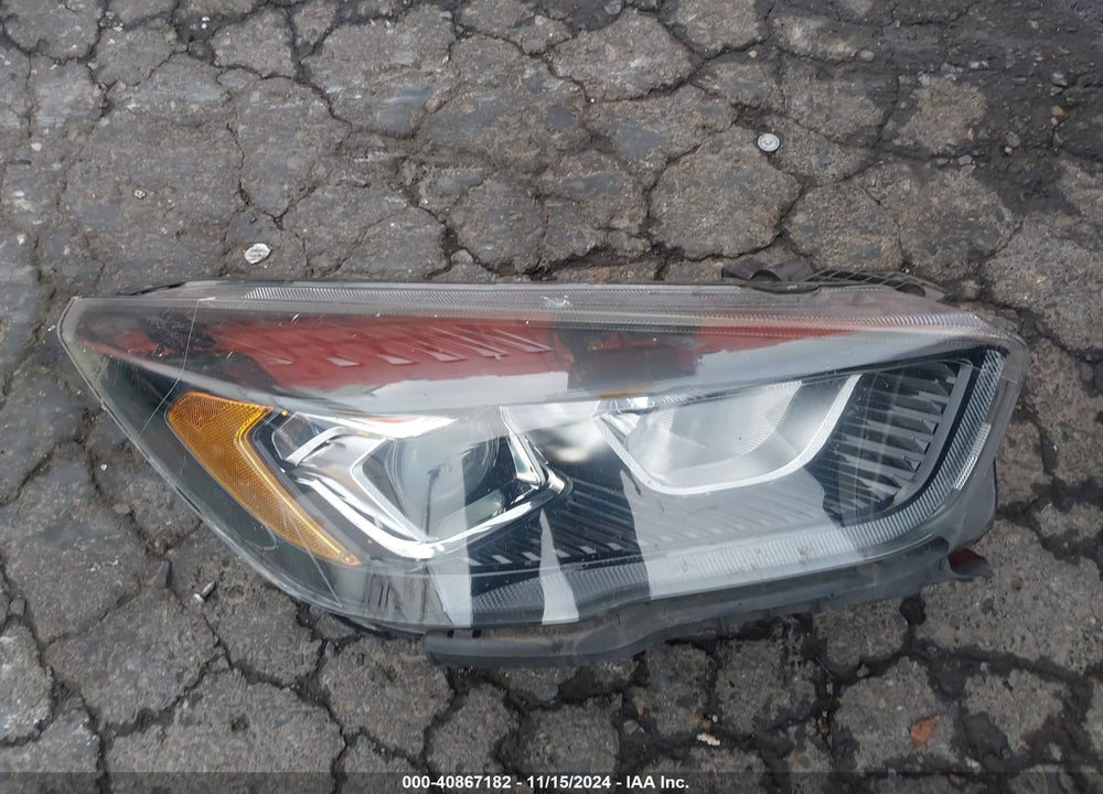 2018 FORD ESCAPE SE VIN: 1FMCU9GD7JUB26473