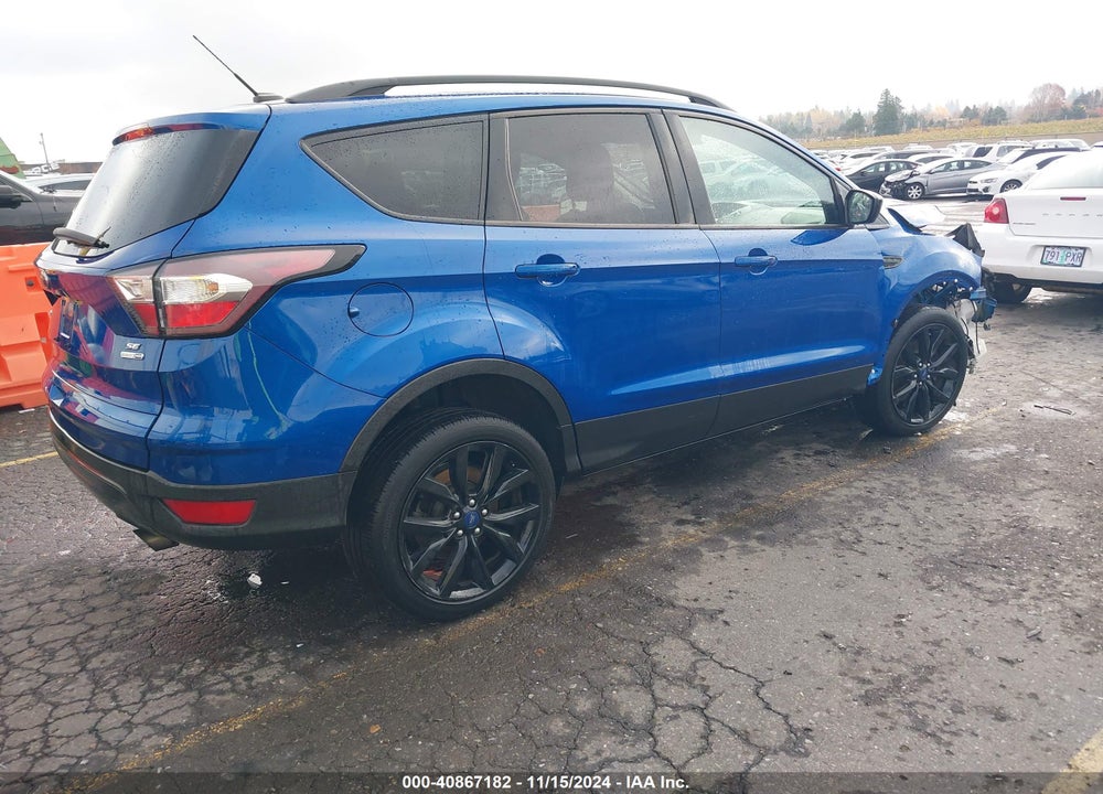 2018 FORD ESCAPE SE VIN: 1FMCU9GD7JUB26473