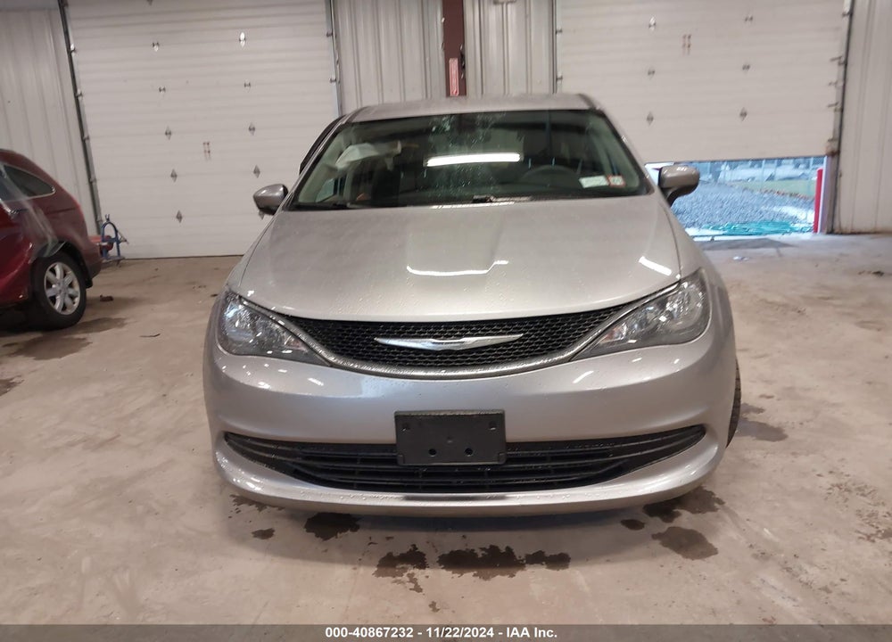 2017 CHRYSLER PACIFICA TOURING VIN: 2C4RC1DG7HR517177