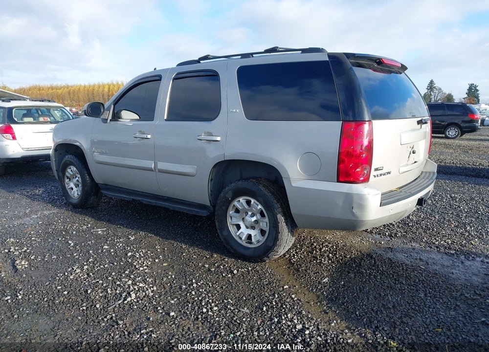2007 GMC YUKON VIN: 1GKFK13017J331068