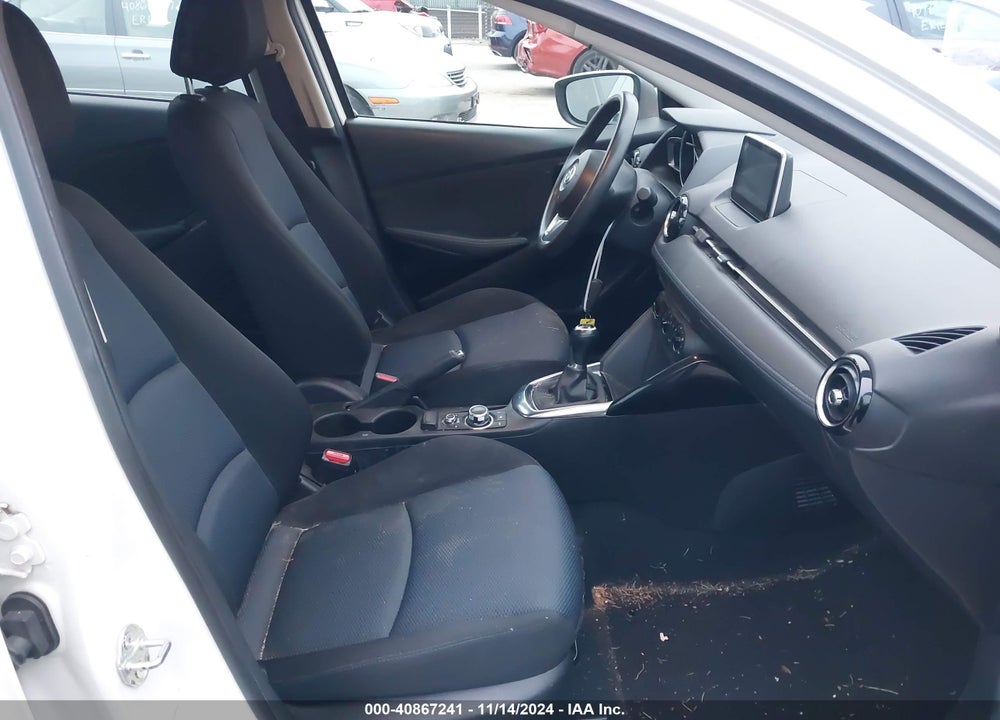 2016 SCION IA VIN: 3MYDLBZV9GY137118