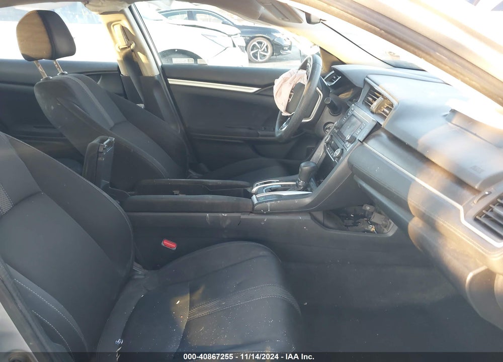 2020 HONDA CIVIC LX VIN: 19XFC2F66LE207870