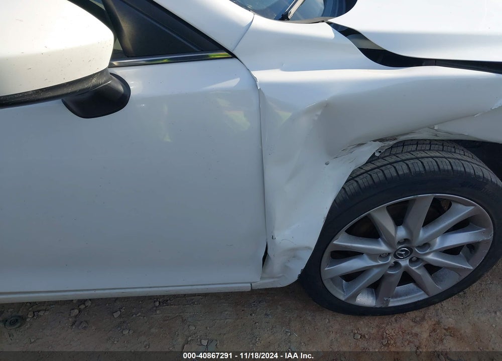 2017 MAZDA 3 TOURING VIN: 3MZBN1V7XHM135966