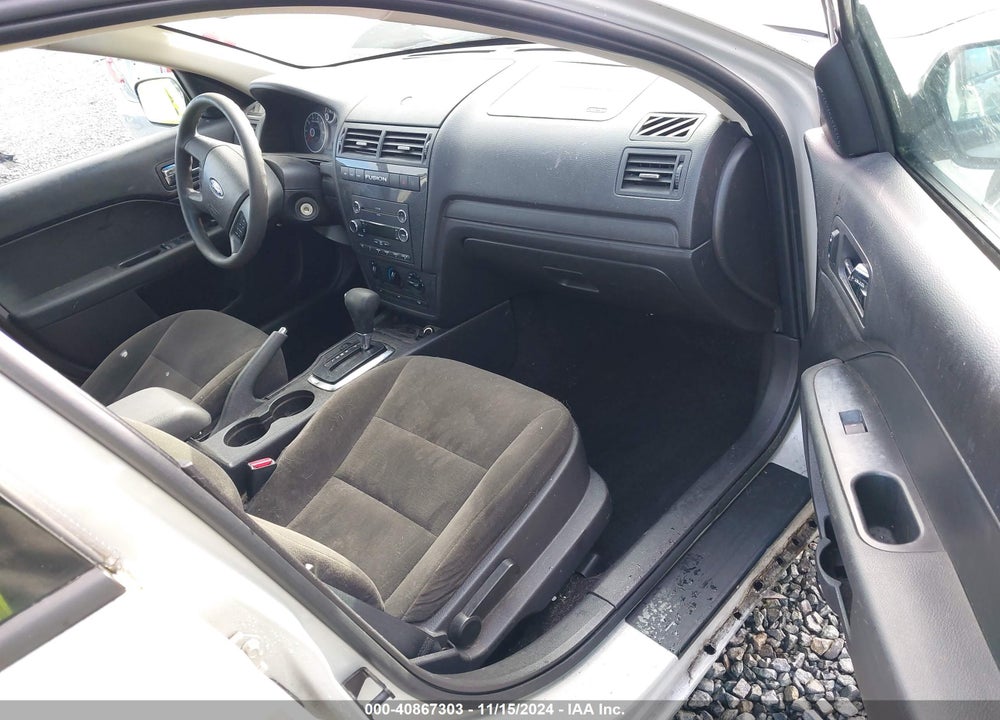 2008 FORD FUSION SE VIN: 3FAHP07ZX8R166580