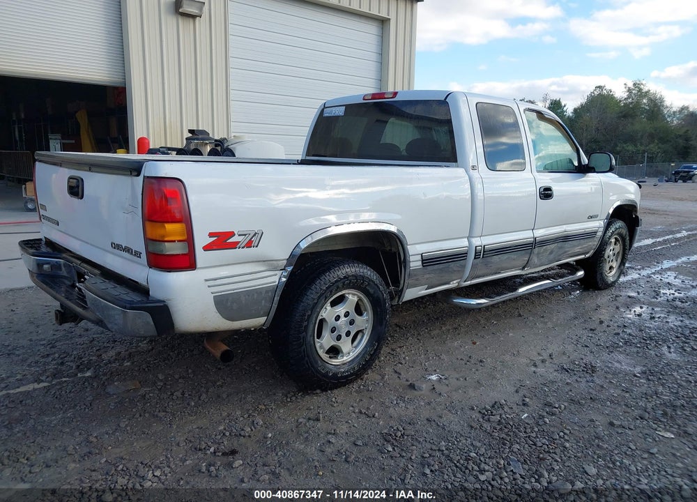 1999 CHEVROLET SILVERADO 1500 LS VIN: 1GCEK19TXXE121635