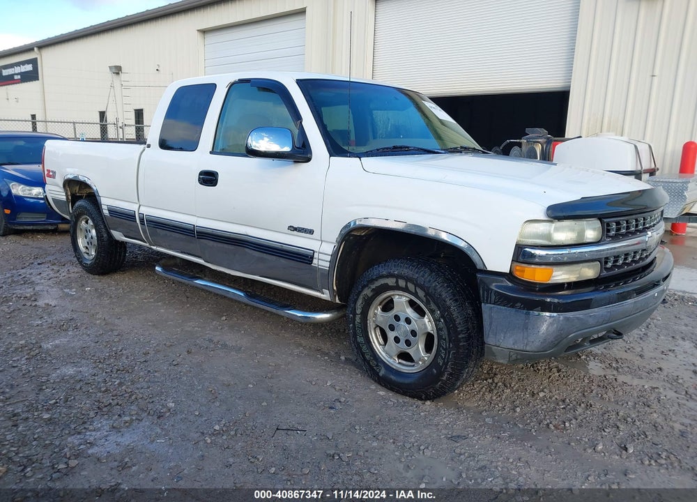 1999 CHEVROLET SILVERADO 1500 LS VIN: 1GCEK19TXXE121635