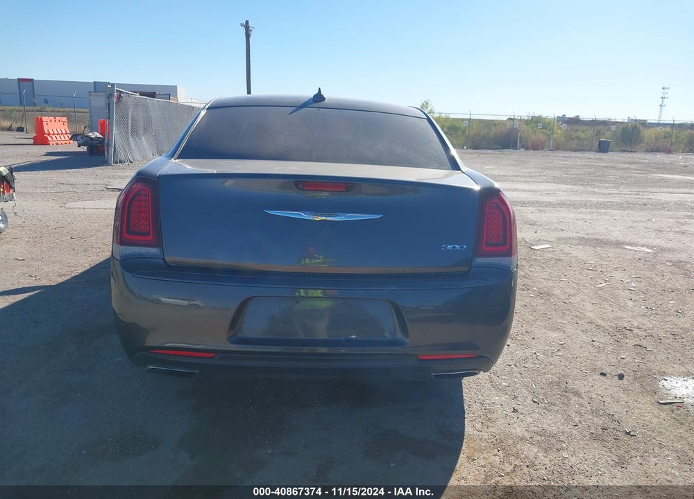 2019 CHRYSLER 300 TOURING VIN: 2C3CCAAG2KH609891
