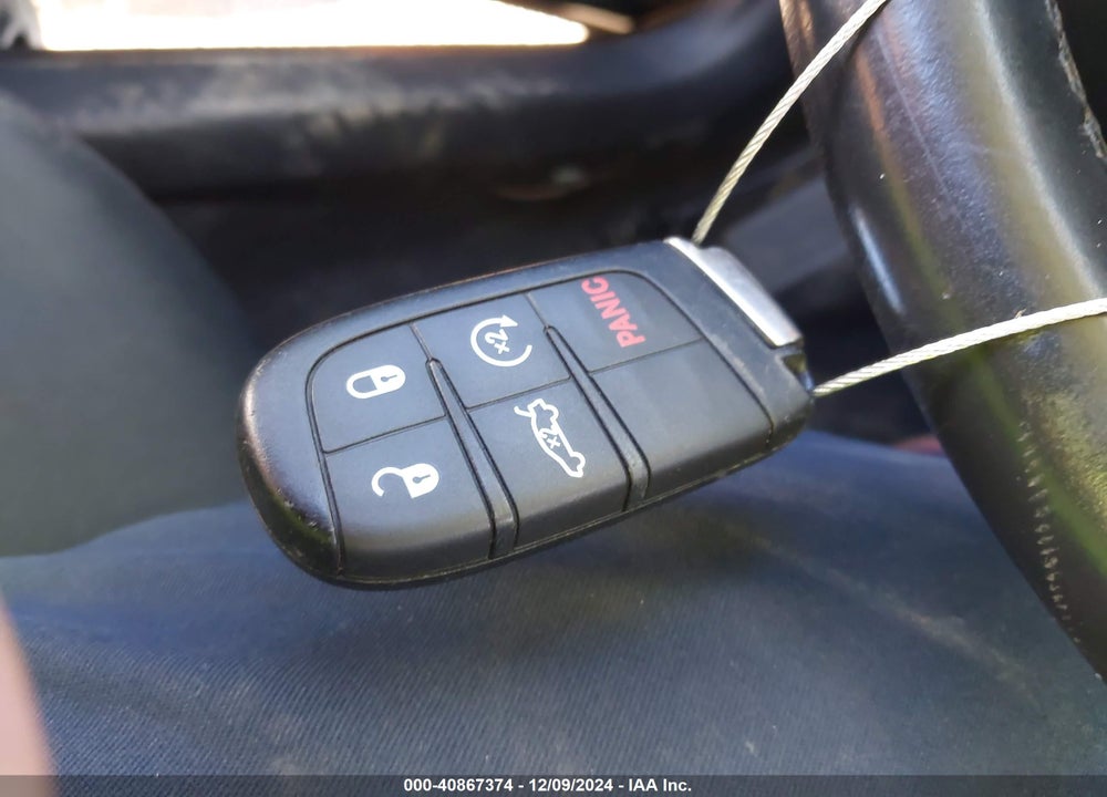 2019 CHRYSLER 300 TOURING VIN: 2C3CCAAG2KH609891