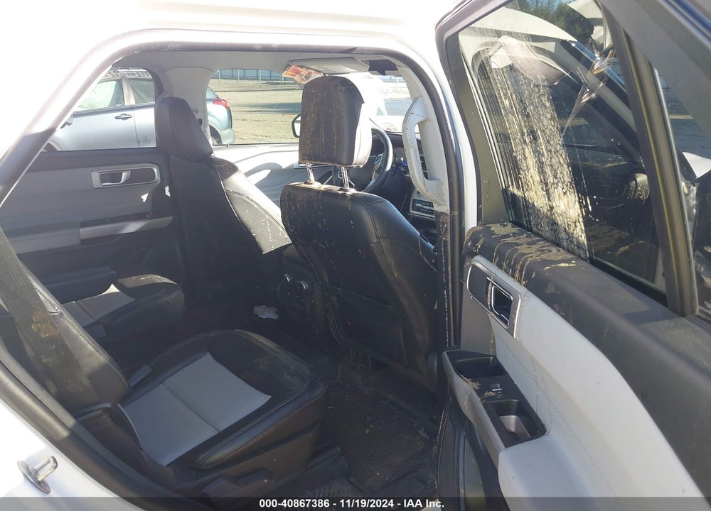 2022 FORD EXPLORER XLT VIN: 1FMSK7DH3NGA09295