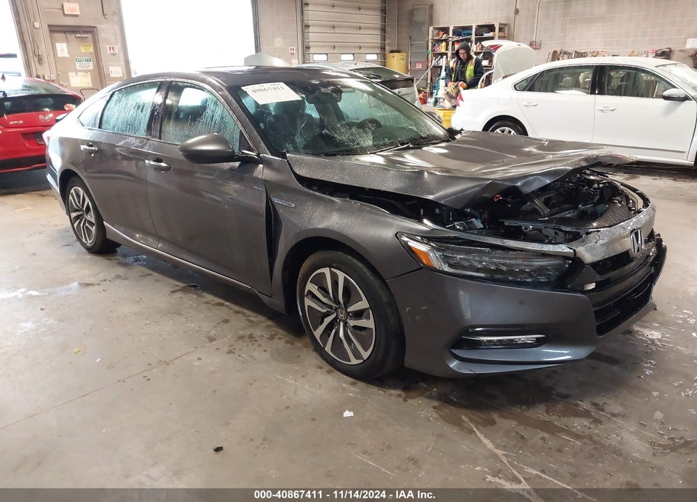 2020 HONDA ACCORD HYBRID TOURING VIN: 1HGCV3F90LA006063