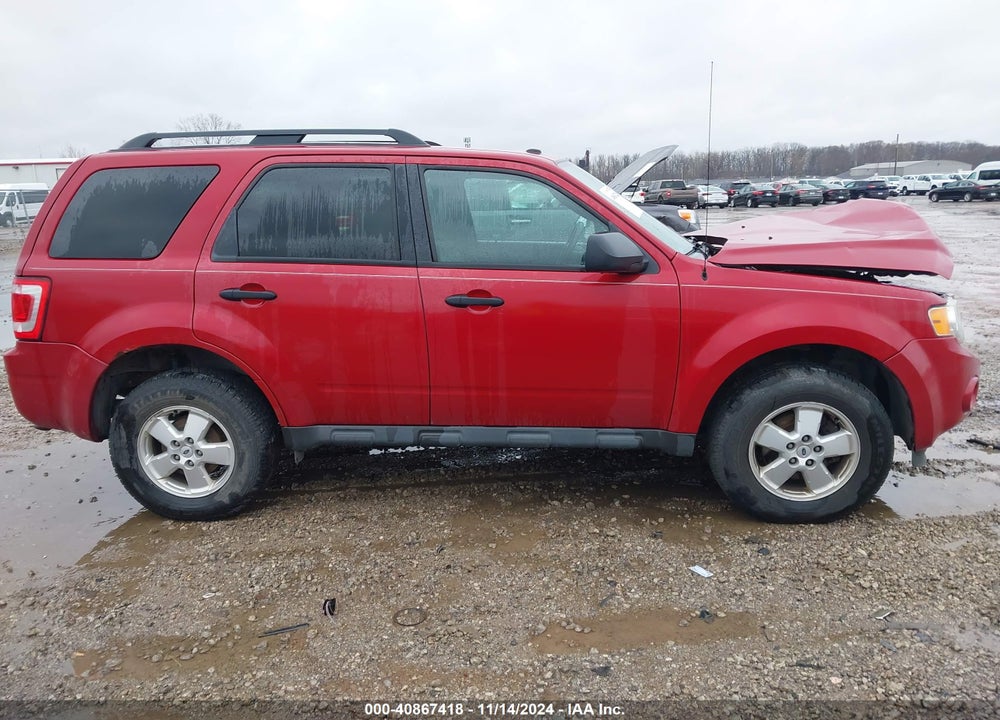2011 FORD ESCAPE XLT VIN: 1FMCU0DG5BKB90485