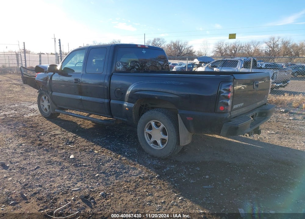 2003 GMC SIERRA 1500 DENALI VIN: 2GTFK69U831128119