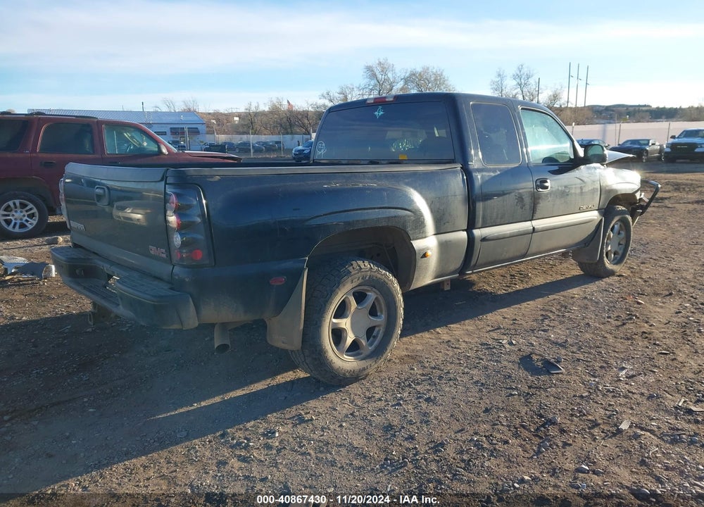 2003 GMC SIERRA 1500 DENALI VIN: 2GTFK69U831128119