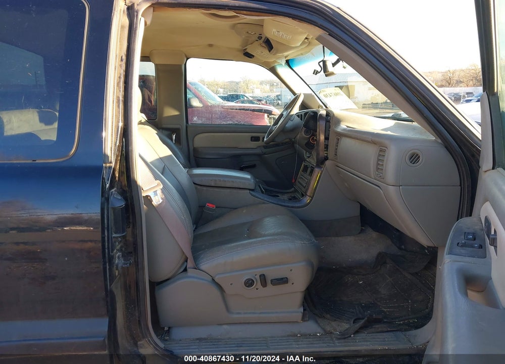 2003 GMC SIERRA 1500 DENALI VIN: 2GTFK69U831128119