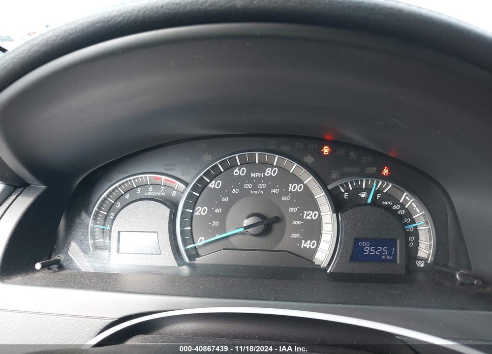 2013 TOYOTA CAMRY SE VIN: 4T1BF1FK8DU278306